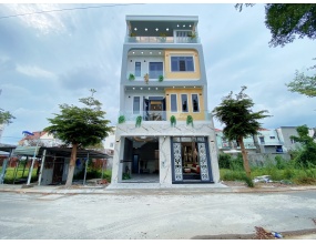 Nhà mới thang máy,nội thất full cực sang trọng