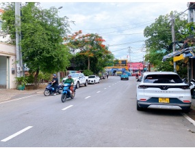 Bán nhà nhà bè,bán nhà mặt tiền đường 20m giá quá rẻ 5,2 tỷ